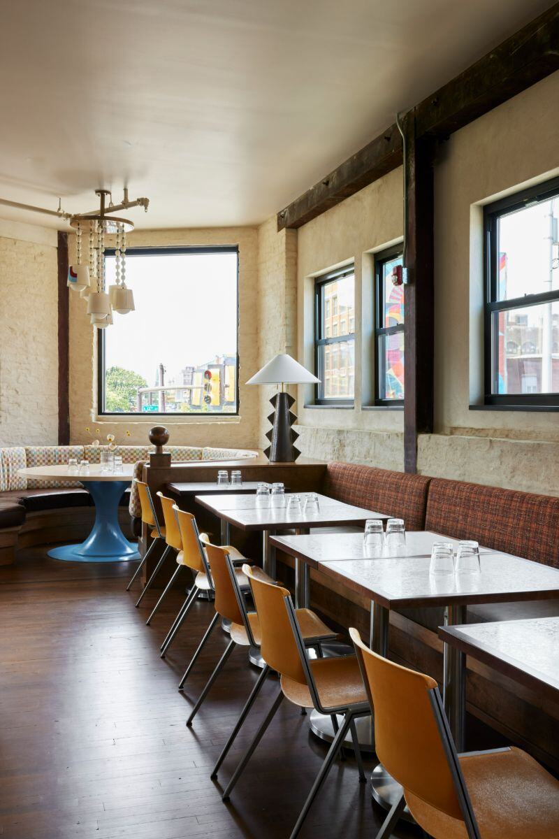 Cafe Lift full table seating area