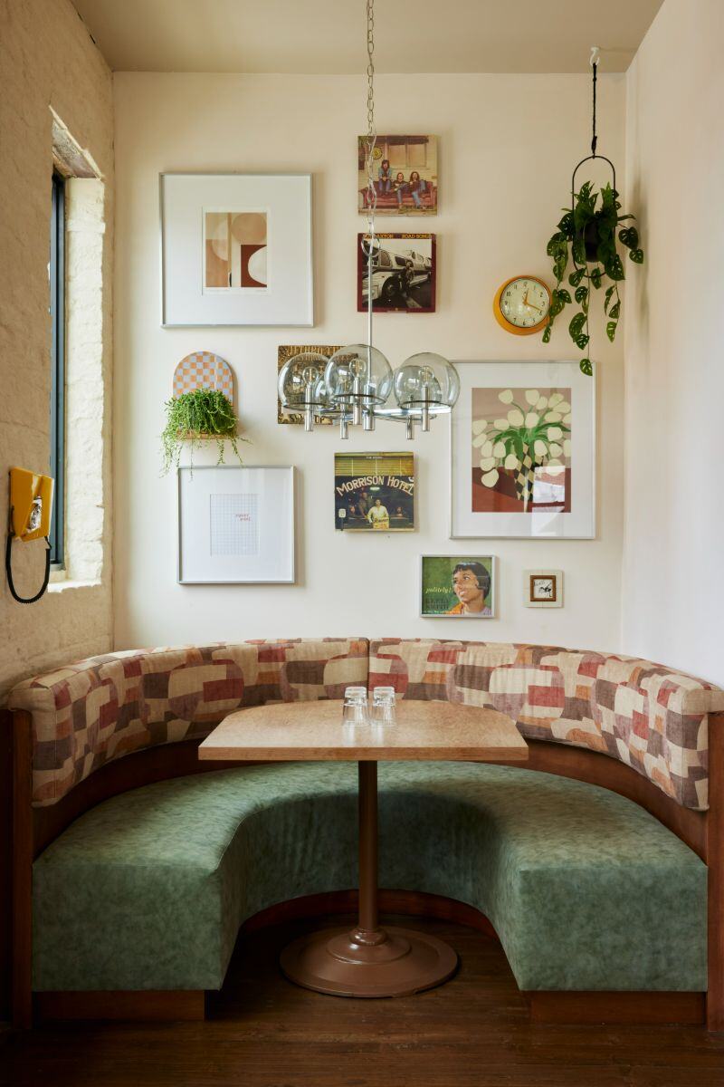 Cafe Lift large booth view