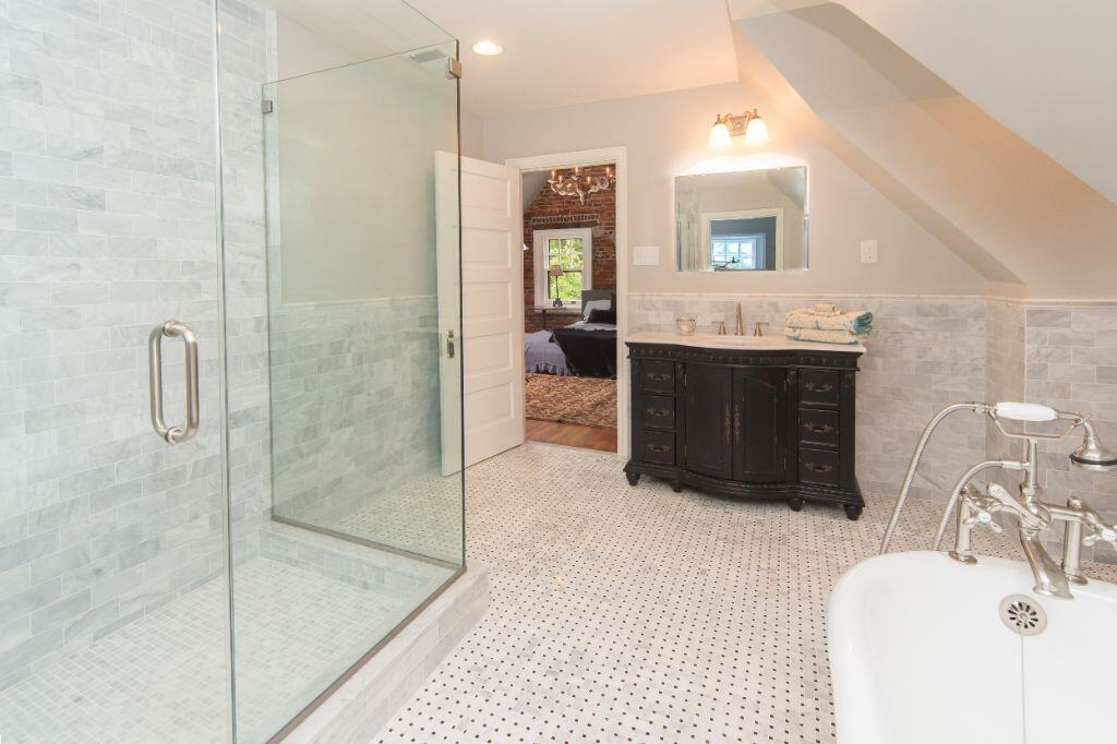 Lincoln drive renovation bathroom
